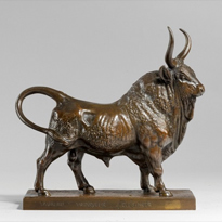 A striking bronze of a bull entitled 'Taureau Vainqueur'