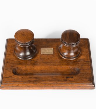 A desk set made of timber from HMS Collingwood (England, c. 1890)