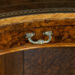 Fine Quality Victorian Kidney-Shaped Desk in Richly Figured Walnut by Gillows