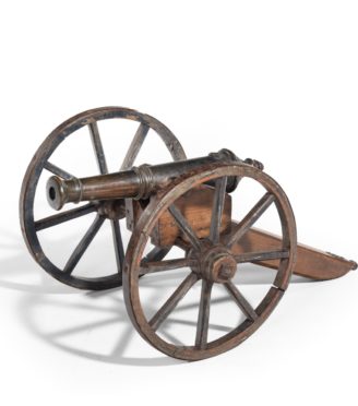 A mid-Victorian model of a field cannon 