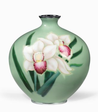 A Showa period green ground cloisonne vase