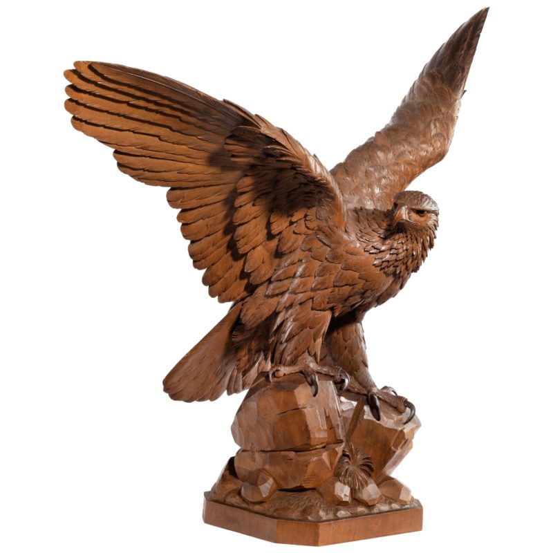 Fine ‘Black Forest’ Walnut Eagle