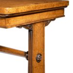 A Fine Quality Amboyna Veneered George IV Period Writing Table, Attributed to Morel and Seddon detail